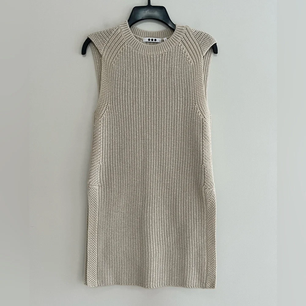 Three Dots Metallic Sleeveless Sweater Knit Tunic in Oatmeal/Silver, size XS